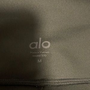 Alo leggings